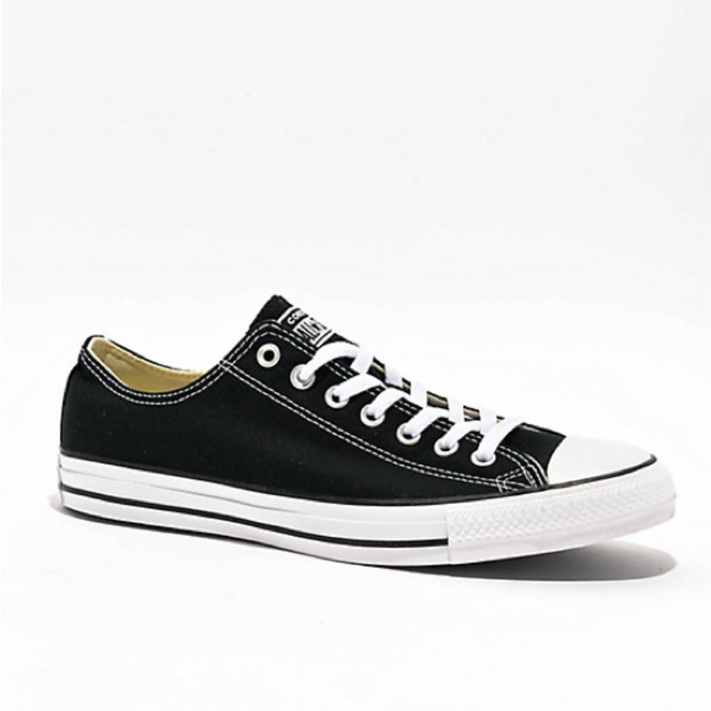 Converse Chuck Taylor All Star Sneakers - Women’s US7.5